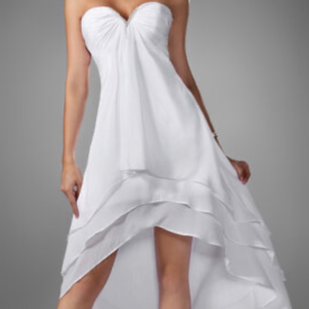 absolutely stunning white chiffon dress